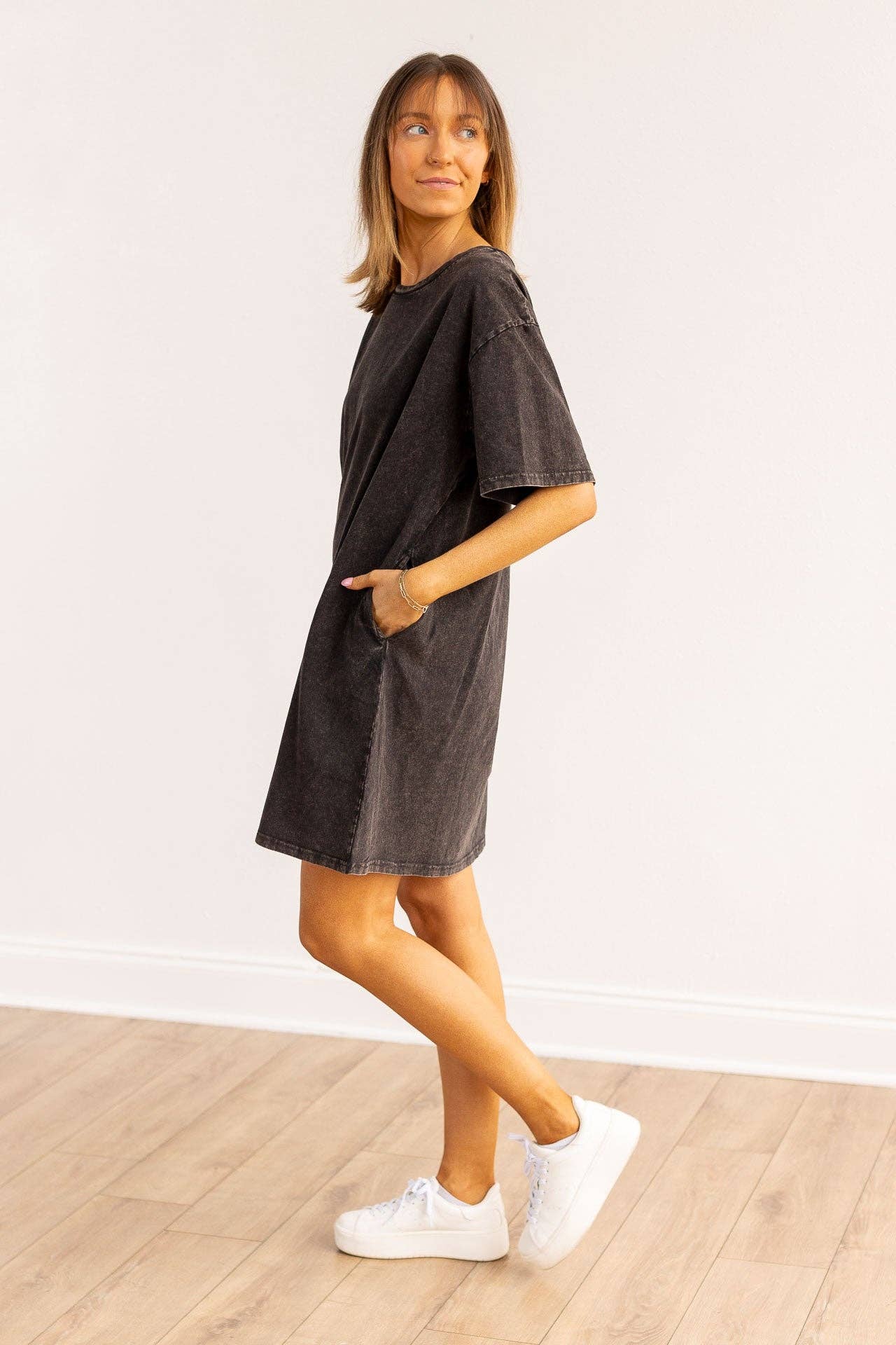 STAY WILD CAVENDERS Black Wash Tee Shirt Dress With Pockets