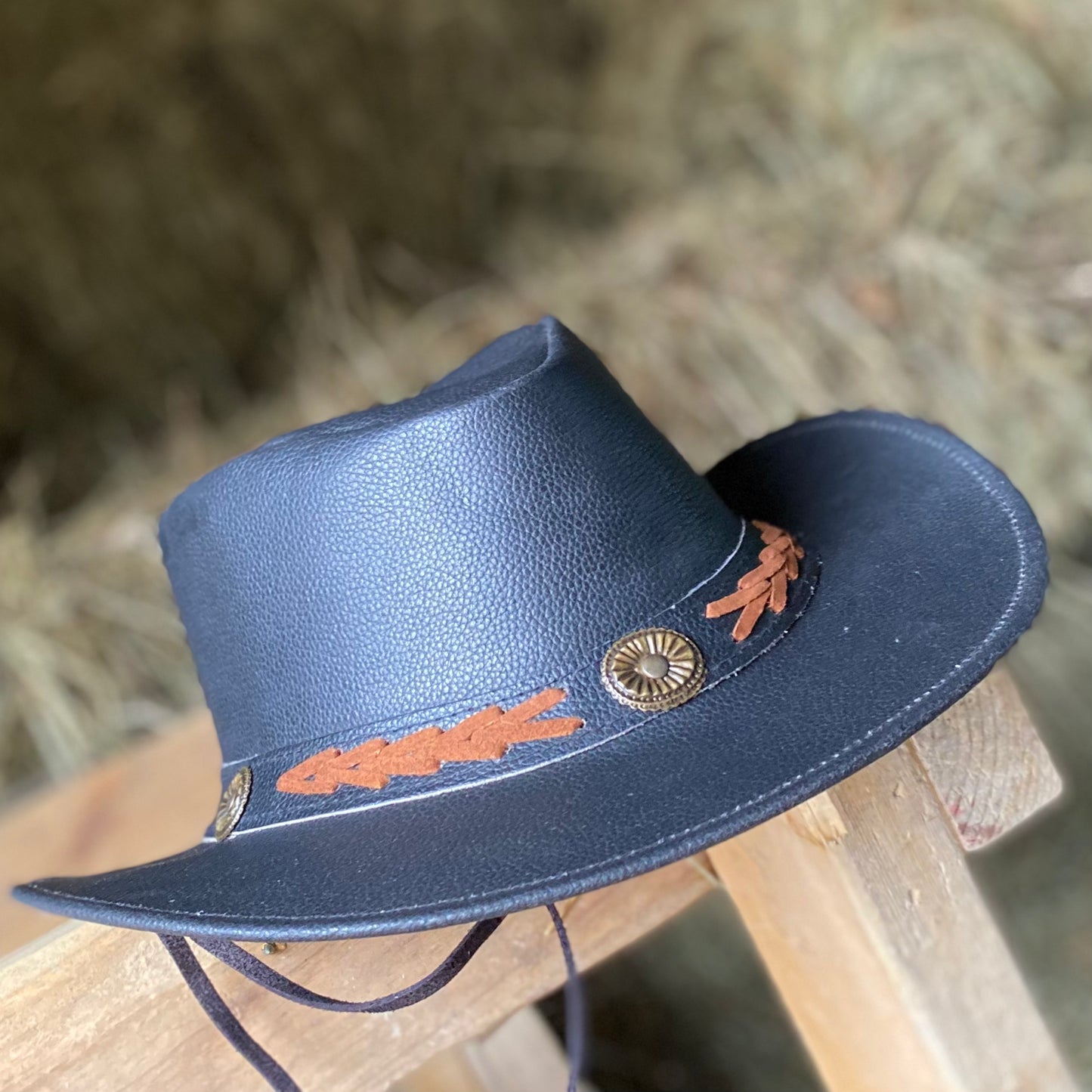 THE WATTAGA BLACK LEATHER COWBOY HAT Size XL