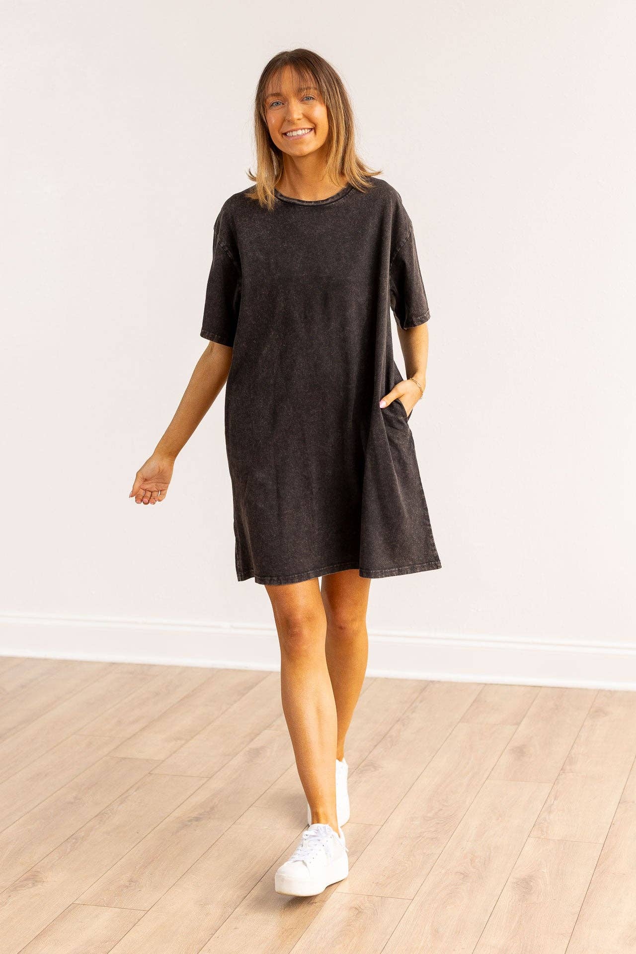 STAY WILD CAVENDERS Black Wash Tee Shirt Dress With Pockets