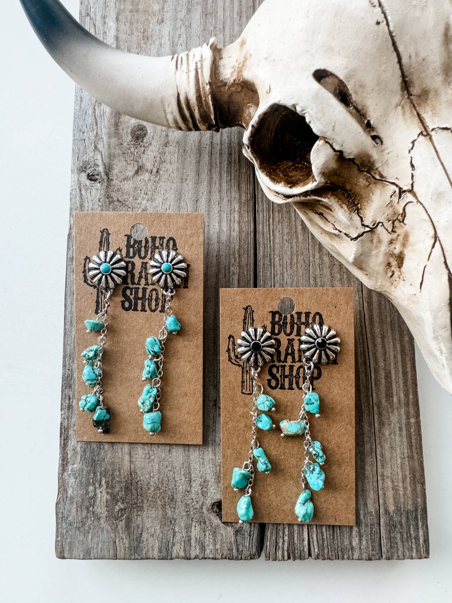 Western Chip Stone Concho Dangle Earrings