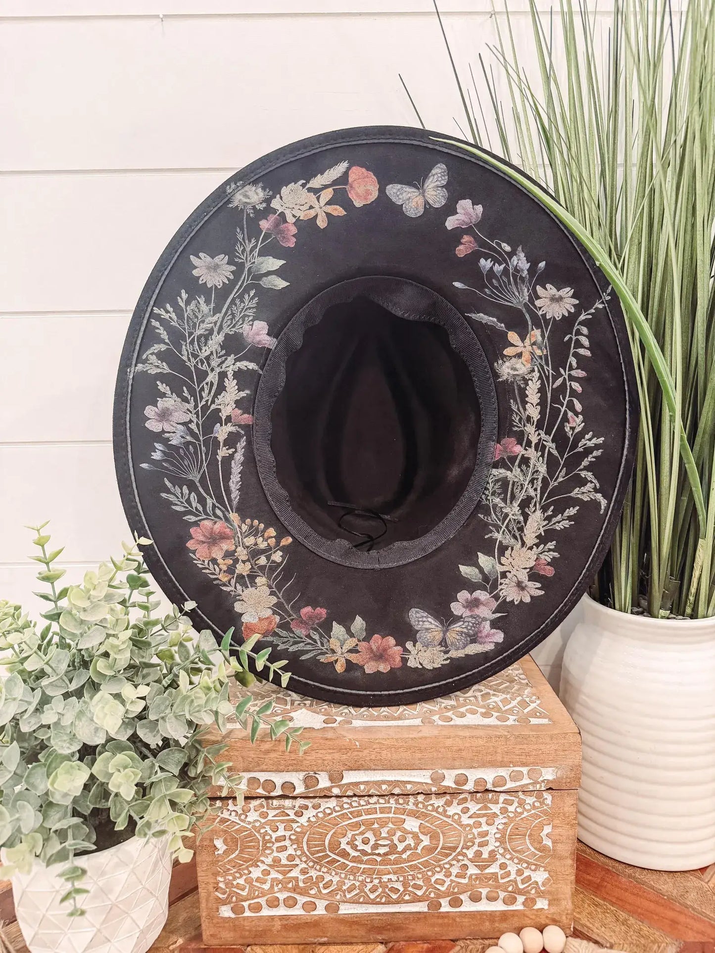Garden Girl Black Floral Print Hat