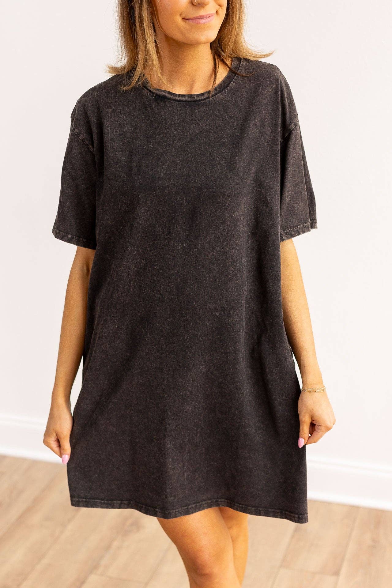 STAY WILD CAVENDERS Black Wash Tee Shirt Dress With Pockets