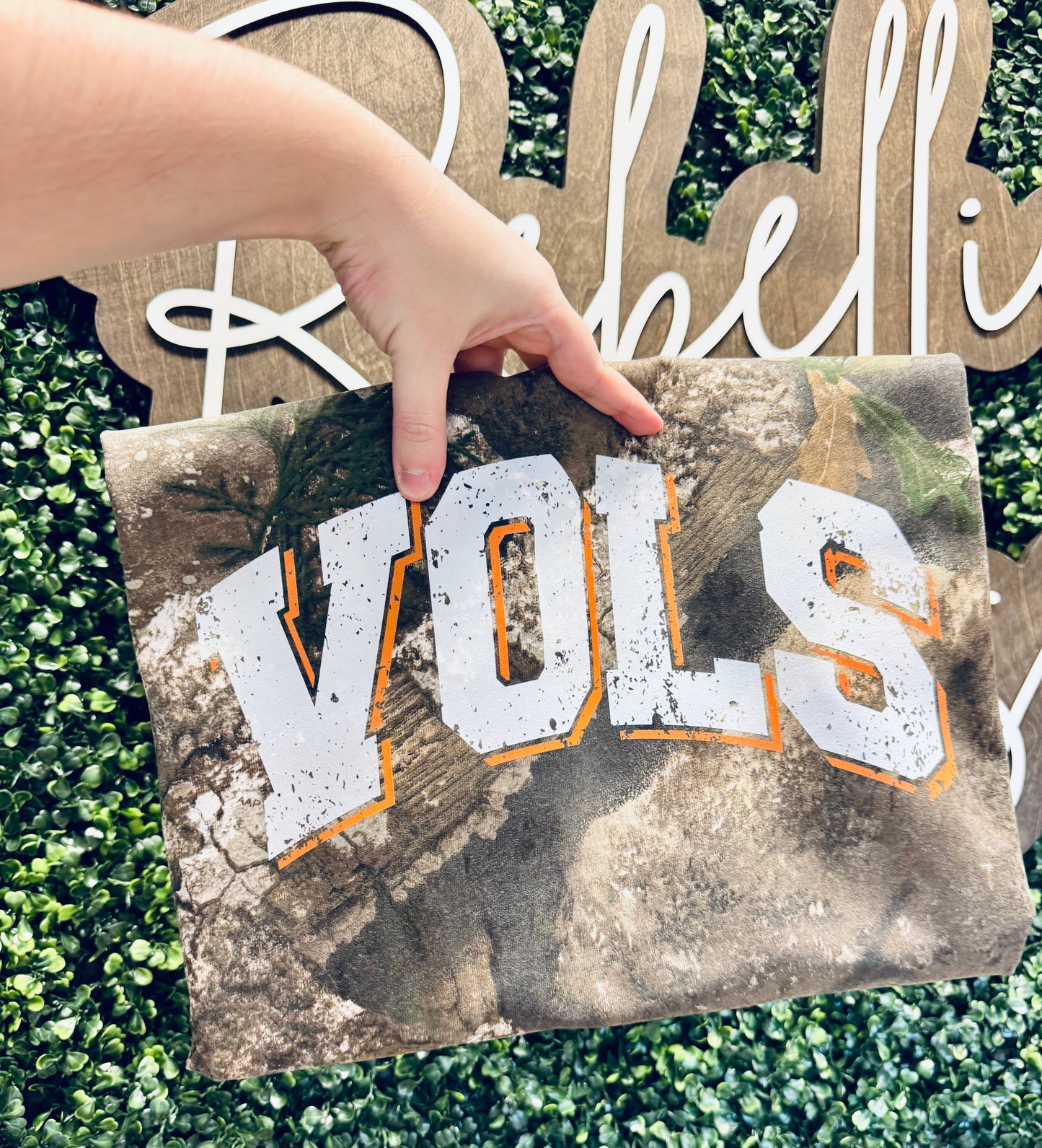 Camo Vols Graphic T-shirt