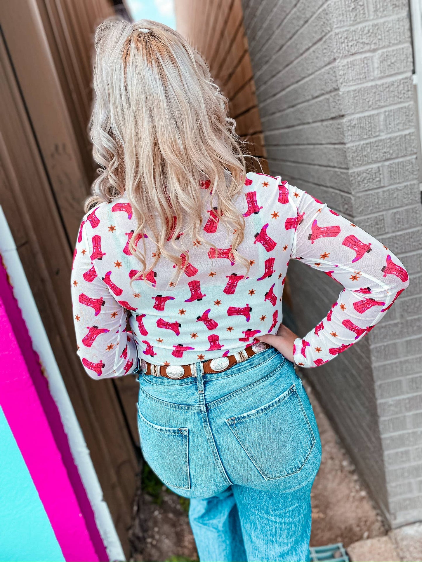 Boot Scootin' Long Sleeve Mesh Top White & Pink